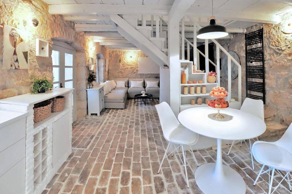 Ferienhaus Villa Alisia, Wunderschoenes Natursteinhaus Bei Porec, Istrien, Kroatien Vranje Selo Экстерьер фото