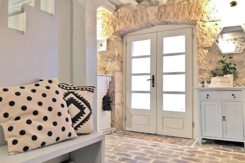 Ferienhaus Villa Alisia, Wunderschoenes Natursteinhaus Bei Porec, Istrien, Kroatien Vranje Selo Экстерьер фото