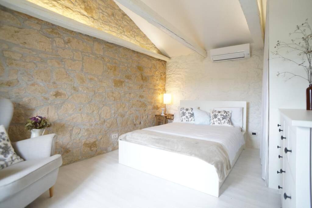 Ferienhaus Villa Alisia, Wunderschoenes Natursteinhaus Bei Porec, Istrien, Kroatien Vranje Selo Экстерьер фото