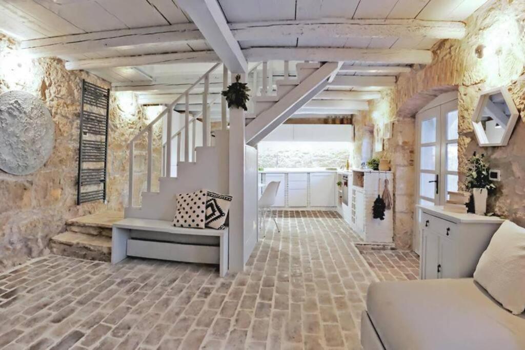 Ferienhaus Villa Alisia, Wunderschoenes Natursteinhaus Bei Porec, Istrien, Kroatien Vranje Selo Экстерьер фото