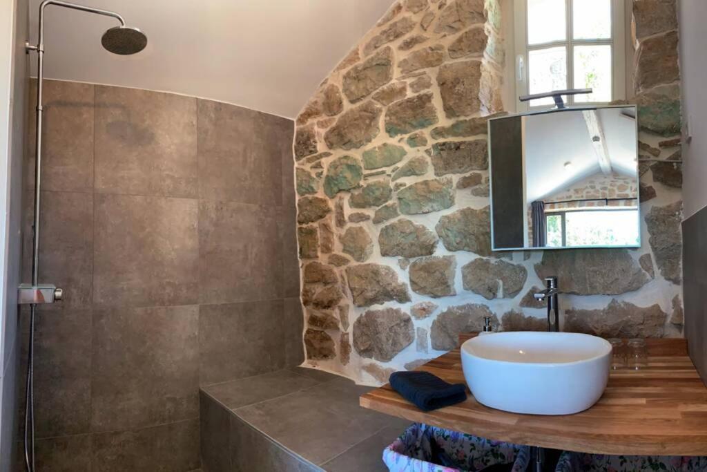 Ferienhaus Villa Alisia, Wunderschoenes Natursteinhaus Bei Porec, Istrien, Kroatien Vranje Selo Экстерьер фото